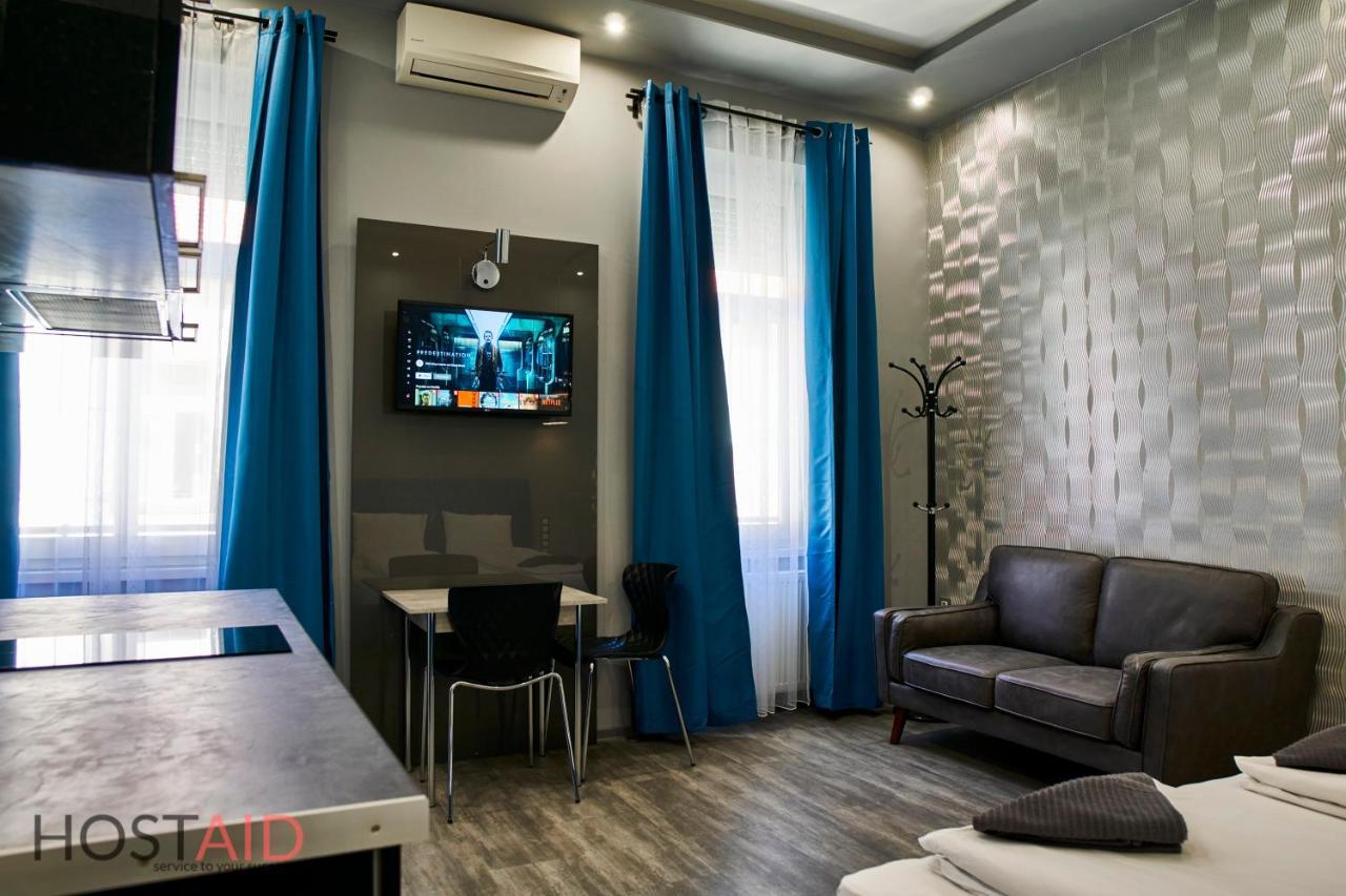 A13 Apartments - Budapest - Hostaid المظهر الخارجي الصورة